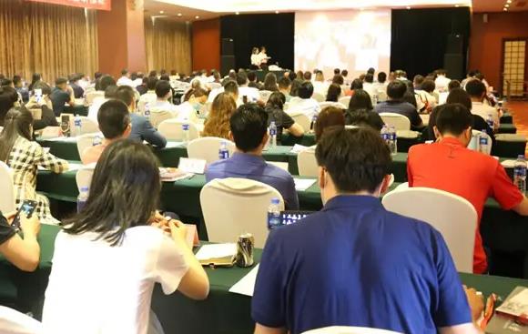 清华大学金融总裁班怎么样